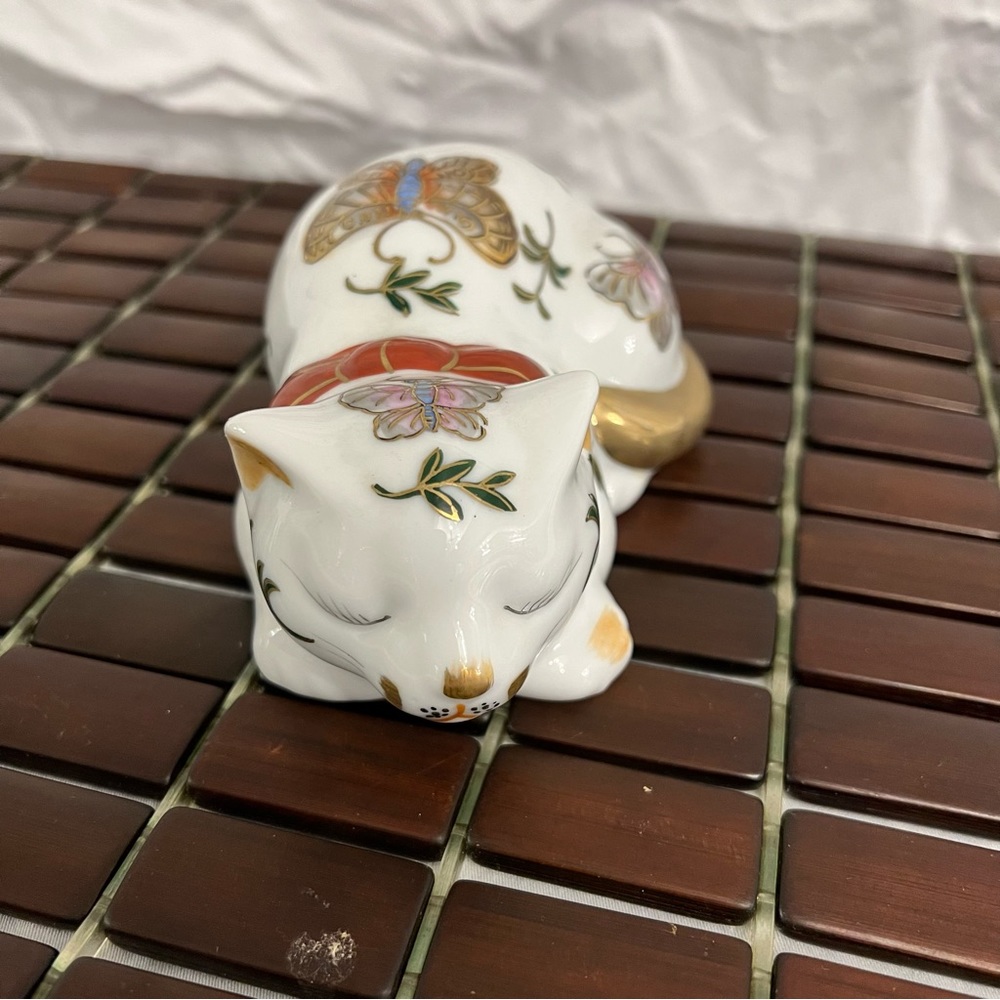 Porcelain Kitty Cat Figurine Andrea by Sedak Japan Collectible VTG 5”